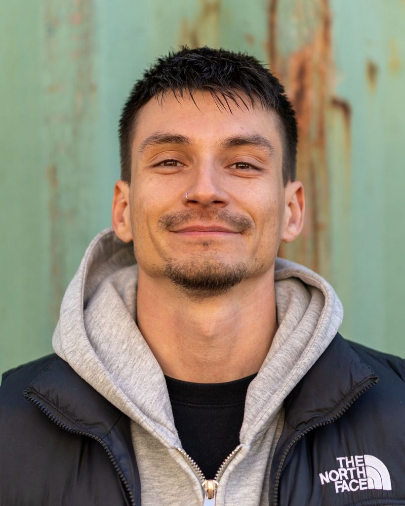 Über uns 15 svg+xml;charset=utf