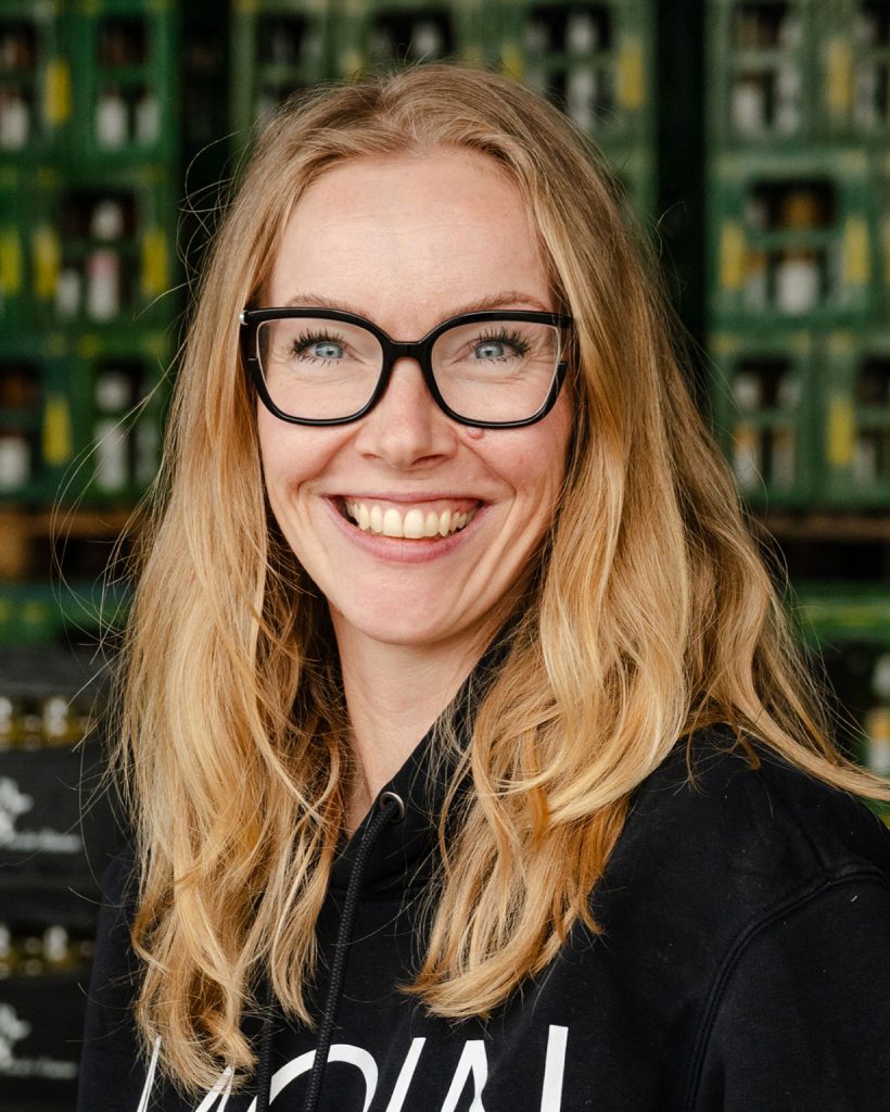 Über uns 6 svg+xml;charset=utf